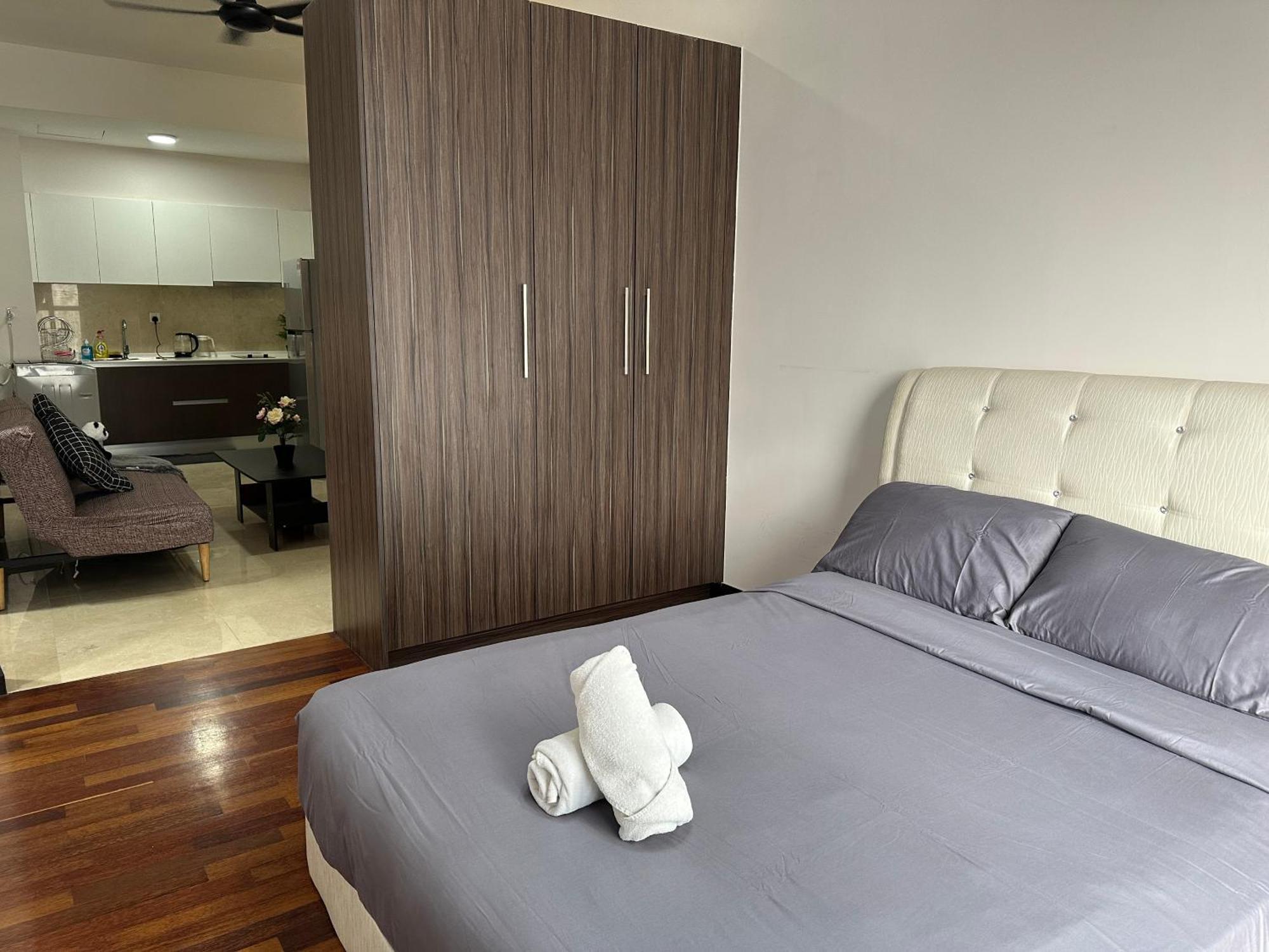 Vesta @ Silverscape Apartment